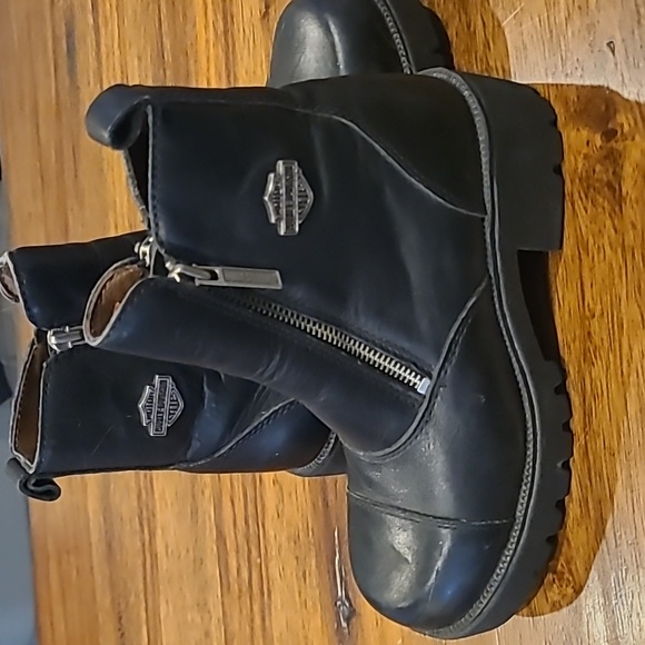 Harley-Davidson Shoes - Harley Davidson Women's Starter Switch Boots sz 5.5